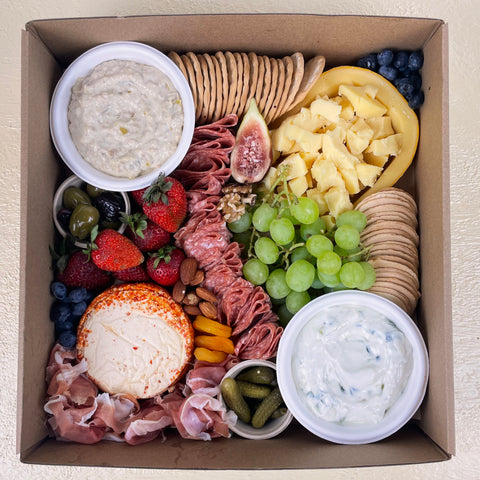 Charcuterie Box - Medium